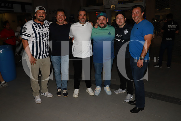 Charly Serrano, Ricardo Romero, Jorge Gonzalez, Serafin Garza, Mario Saucedo y Adrián Galindo 3