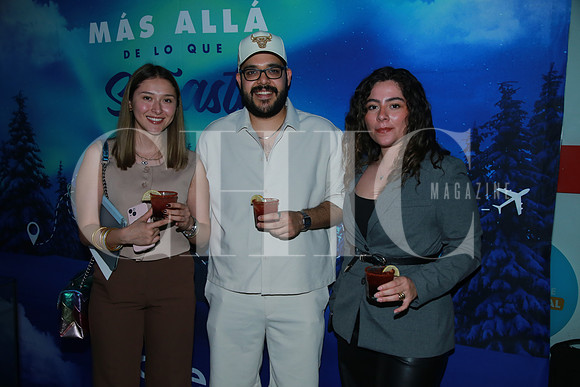 Dule Vaca, Mauricio Martínez y Alejandra Hernández (2)