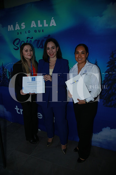 Mildret Martínez, Martha Fabela y Celina Chávez (2)
