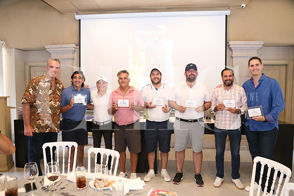 Roberto Dillon, Sergio Ruiz Esparza, Enrique Alanis, Ricardo Samar, Enrique Areguyin, Enrique Cantú, Juan Carlos Saldaña y Boby Dillon 0