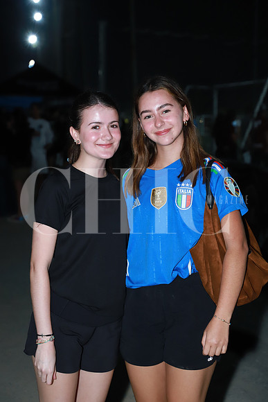 Alina Yañez y Lucy Oropeza 1