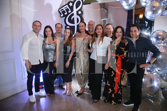 Francisco Lebrija, Laura Flores, Bernardo De la Garza, Alejandra Morales, Irma Ramos, Raúl Guerra, Maru Giuzmán Othon De la Garza, Olivia de García y Alfonso García (2)