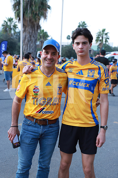 Carlos de la Fuentes y Alejandro de la Fuente 1