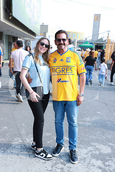 Isabela Barona y Carlos Barona 3