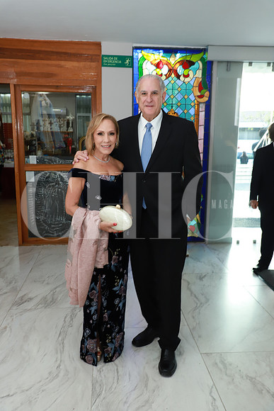 Gina Manautou de Maiz y Alejandro Maiz 1