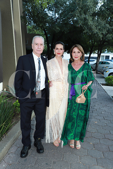 Javier Alanis, Ana Alanis y Tere Santos 0