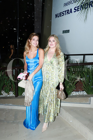 Raquel Elizondo y Ale Kalifa 0