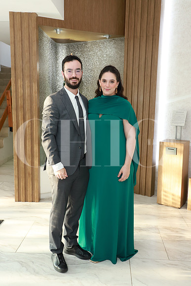 Adrián Santos y Viviana Villarreal 0
