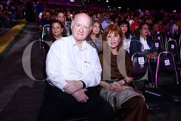Alejandro Morales y Victoria Morales 1