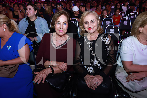 Amparo Aguirre y Nelba Damian 0