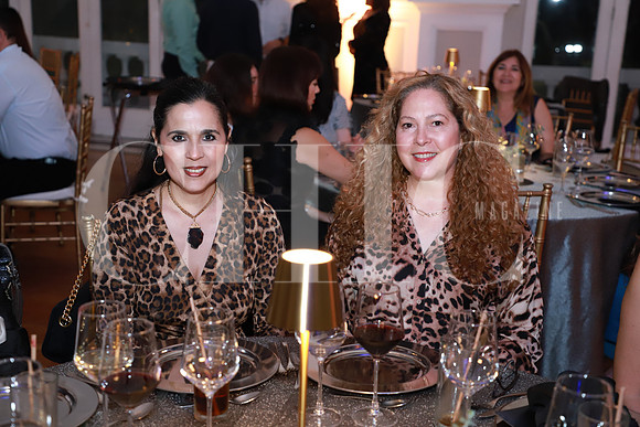 Karla Algaba y Linda Villarreal 0