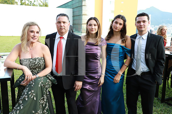 Ileana Guerra, Alberto Ayala, Carolina Ayala, Diego Ayala y Daniela Ayala 3