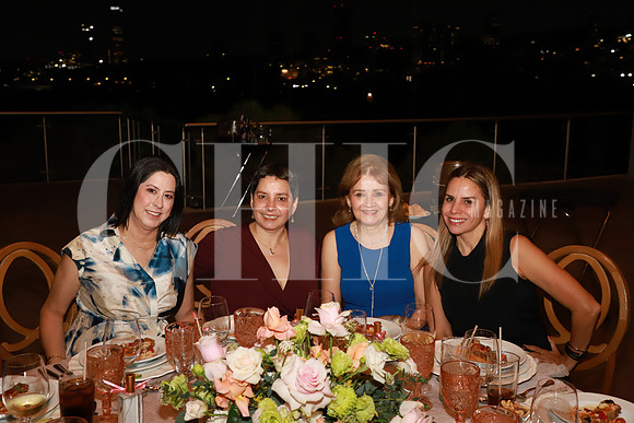 Gina Jimenez, Greta Estrella, Alma Estrella y Jessica Estrella 4
