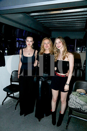 Valeria Santos, Cata Garza y Cata Santos