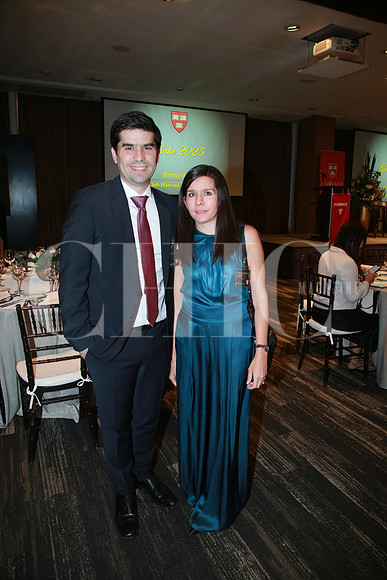 Alejandro Gil y Katiana Zambrano de Gil (2)