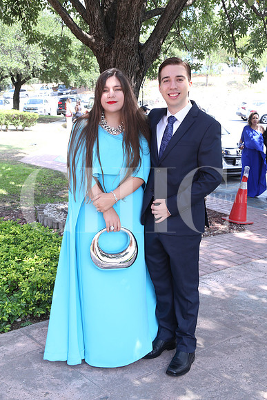 Sofia Zegarra López y Emilio Martínez 0