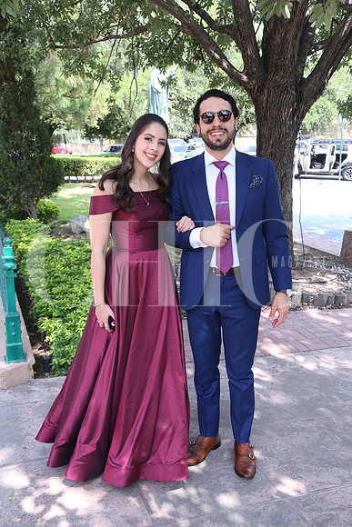 Regina Aguado y Juan Pablo Sanata 0