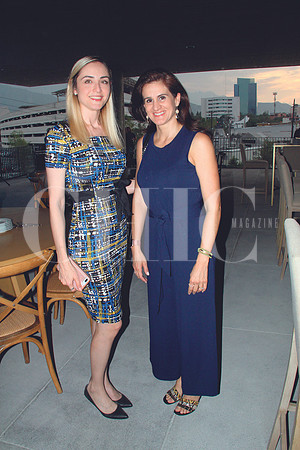 Blanca Saldívar y Yamile De la Garza