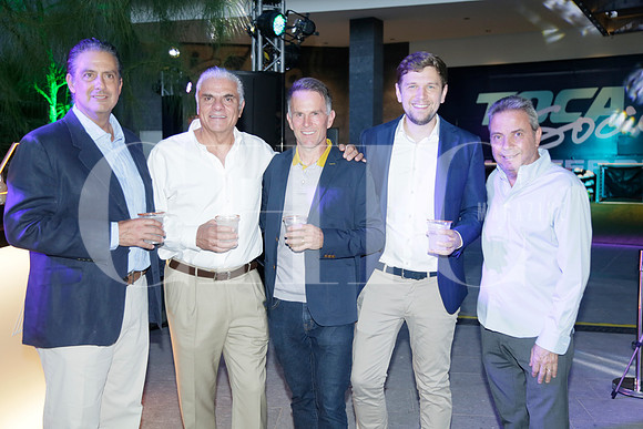 Guido Benassíni, Juan Carlos Asís, Eddie Lewis, Alex Harman y Javier Molinar (3)