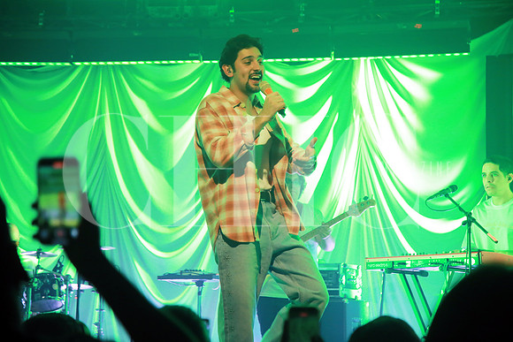 Tony Mils (15)