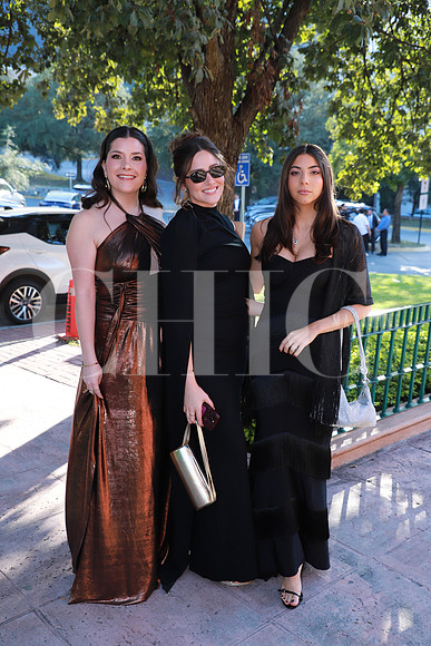 Valeria Mejia, Camila Porte y Karina Ramírez0
