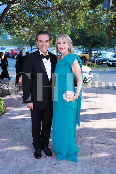 Manuel Sánchez y Gaby Rangel de Sánchez 1