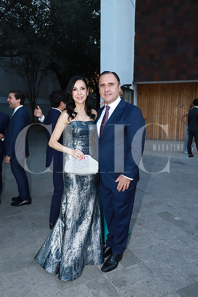 Maru Martínez de Garza y Andrés Garza Herrera 0