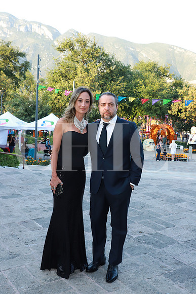 Laura Cantú y Jaime Babb1
