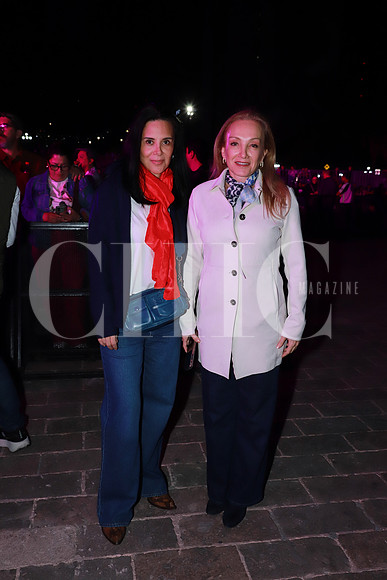 Rebeca Solano y Thelma Cora Garza 1