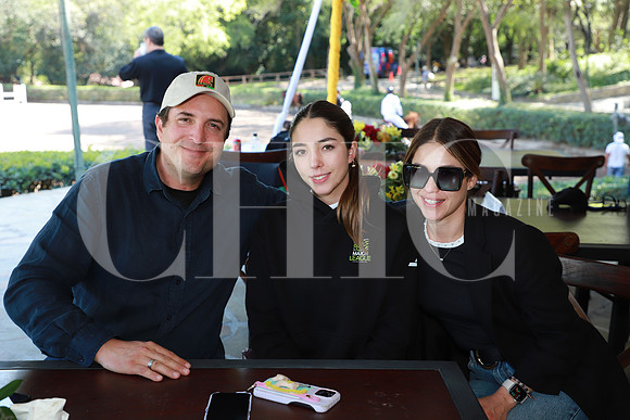 Luis Alfonso de la Cerda, Ana Jimena de la Cerda y Anel Agredano 1