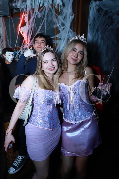 Regina González e Isabela Cano 1