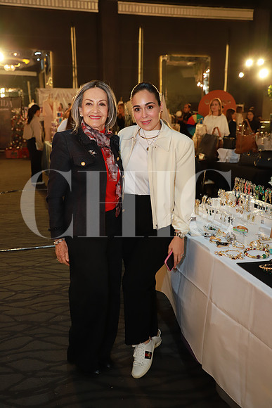 Verónica Terrazas y Ana Vero Alvarado