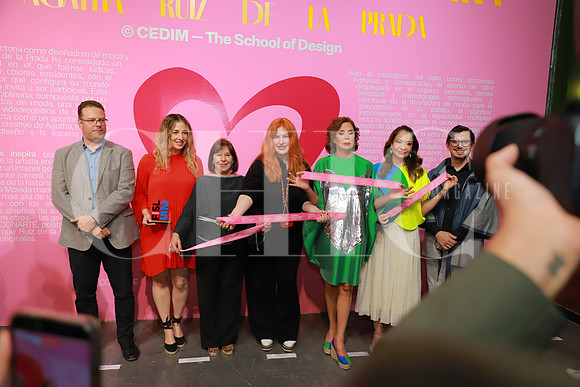 Corte de listón inaugural 19