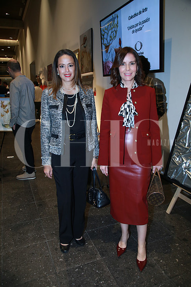 Mirila López de Martínez y Mónica Martínez de De la Garza (2)