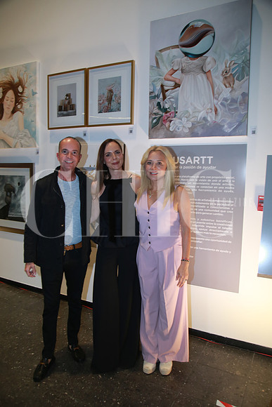 Rafa Alanis, Claudia Huizar y Teté García Luna (4)
