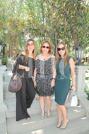 Yale Mier, Claudia Gutiérrez y Ana Isabel Garza de Treviño
