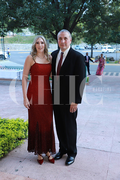 Ana Laura Garza y Ricardo Correa 0