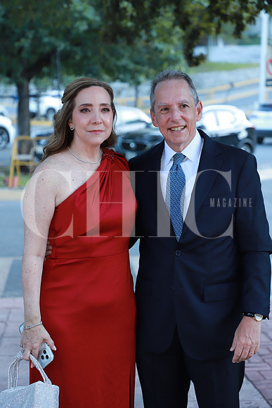 Lizeth Elizondo de Guajardo y Gerardo Guajardo 0
