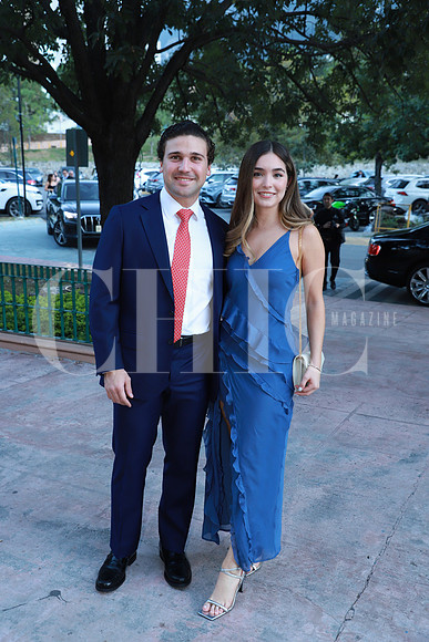 Marcelo Sánez y Cordelia Serrato 0