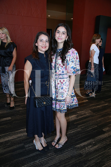 Cecilia Martínez de Gracia y Sara Garza (2)