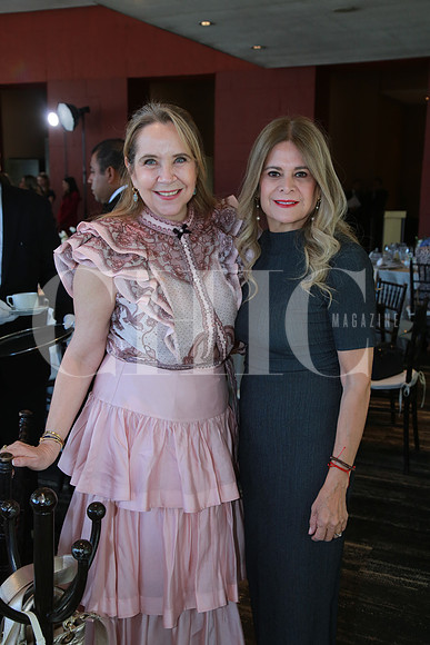 Josefina Santos y Diana Maltos