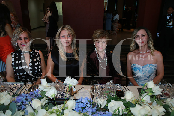 Marcela Garza de Vaquero, Lety de Tamez, Lety Meza de Garza y Alejandra Garza (2)