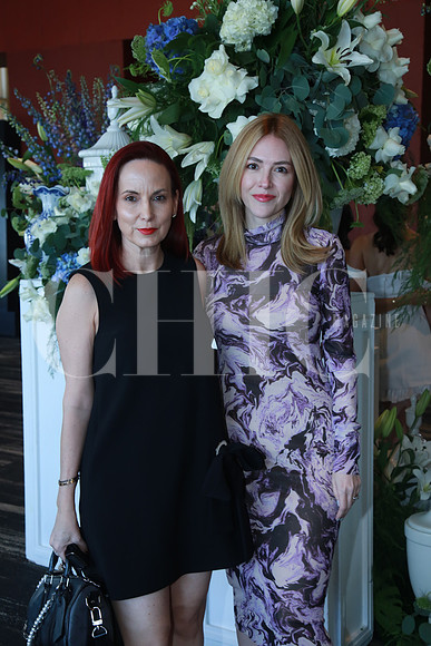 Monica García de Moyeda y Gaby Espinosa de Kuri