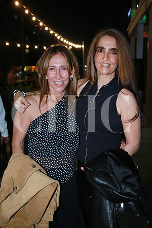 Adriana Cantú y Laura Garza De Cantú