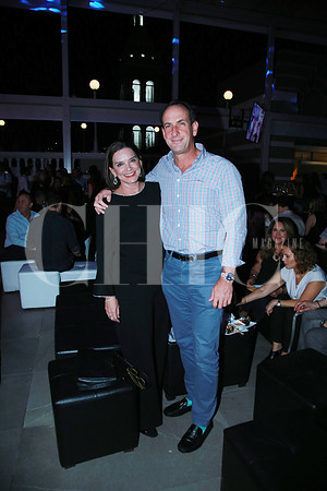 Zandra Gamez de Meuchi y Adrían Meuchi (2)