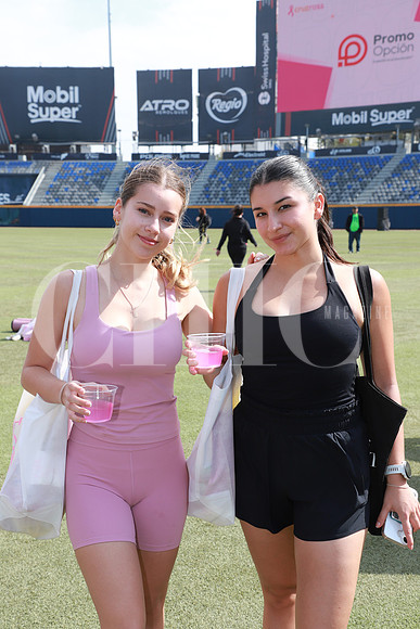 Samantha de los Santos y Valeria Torres 0