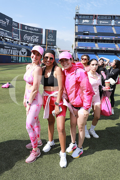 Cecila Gómez, Emma Rodríguz e Ingrid Claudet