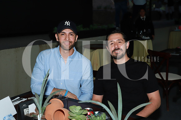 Johan Rodríguez y Manrique Ochoa 0