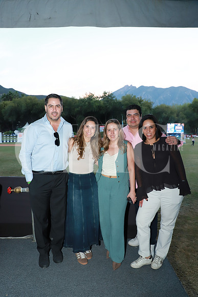 Bernardo Dorbercker, Diana Guajardo, Sofia Cardenas, Daniel Gómez y Mariajose González 0