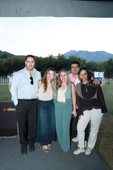 Bernardo Dorbercker, Diana Guajardo, Sofia Cardenas, Daniel Gómez y Mariajose González 1
